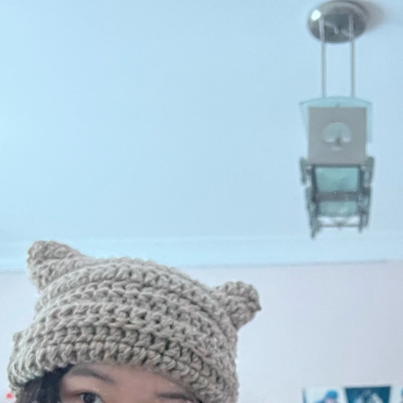 Crochet cat ear beanies - Picture 2 of 3